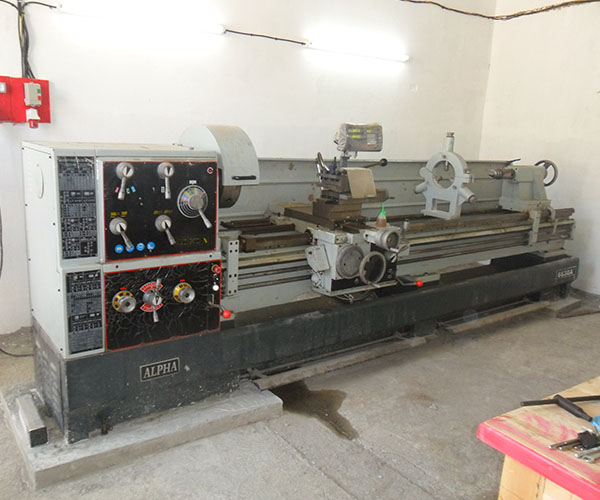 Machine a tour